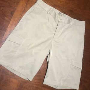 Men’s Nike Golf Dri-fit shorts Size 34